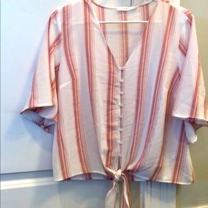 Front tie short blouse with front opening buttons